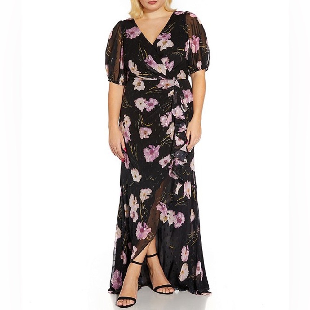 20W Plus Size Short Sleeve Floral Print Metallic Chiffon Ruffle Dress